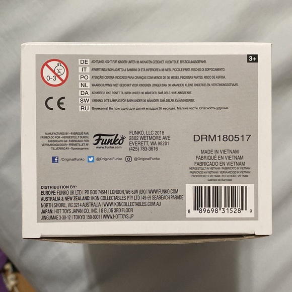 Pikachu Funko Pop Target Exclusive - Picture 5 of 6